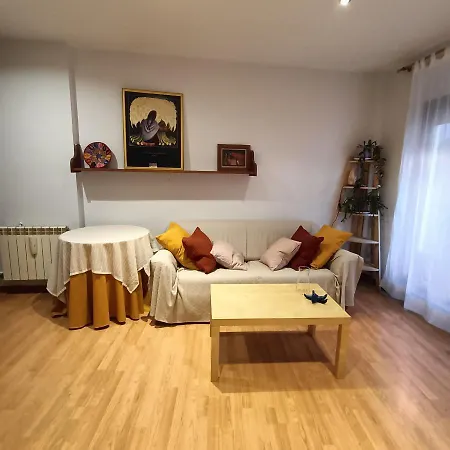 Coqueto Apartamento En El Centro Historico De * León